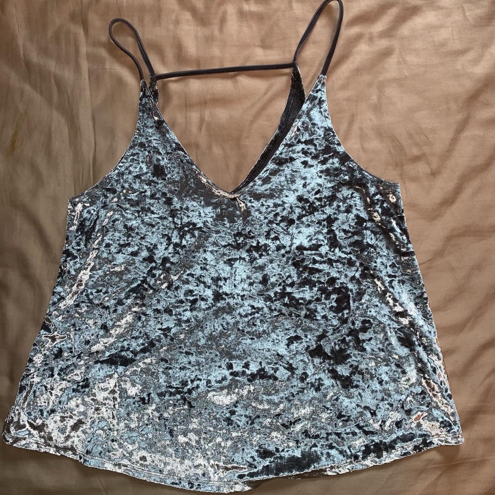 American Eagle top